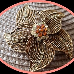 Vintage Starfish Style Goldtone Brooch/Pin